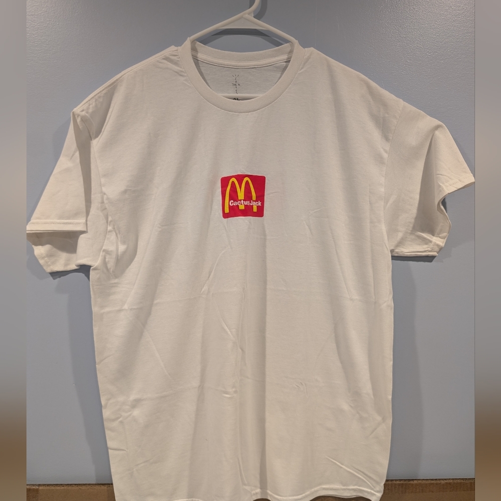 Travis Scott x McDonalds sesame t-shirt Size extra large